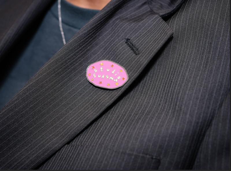 Studio Suksma Pink Pins
