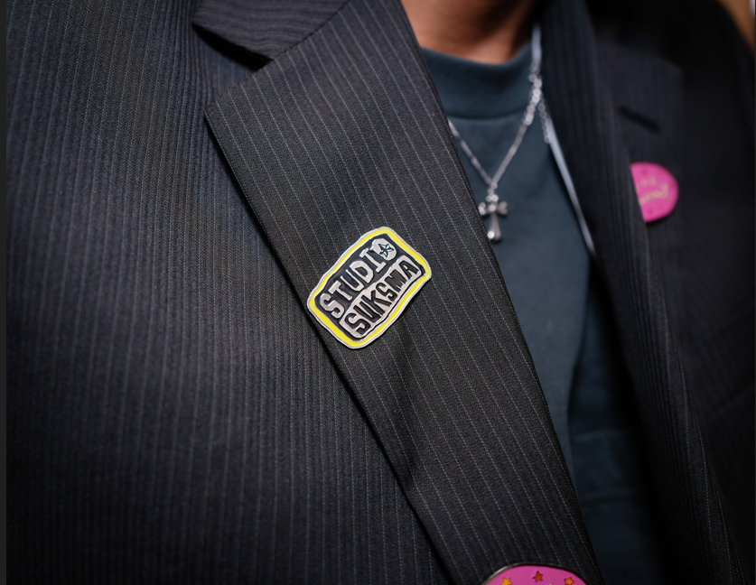 Studio Suksma Logo Pins